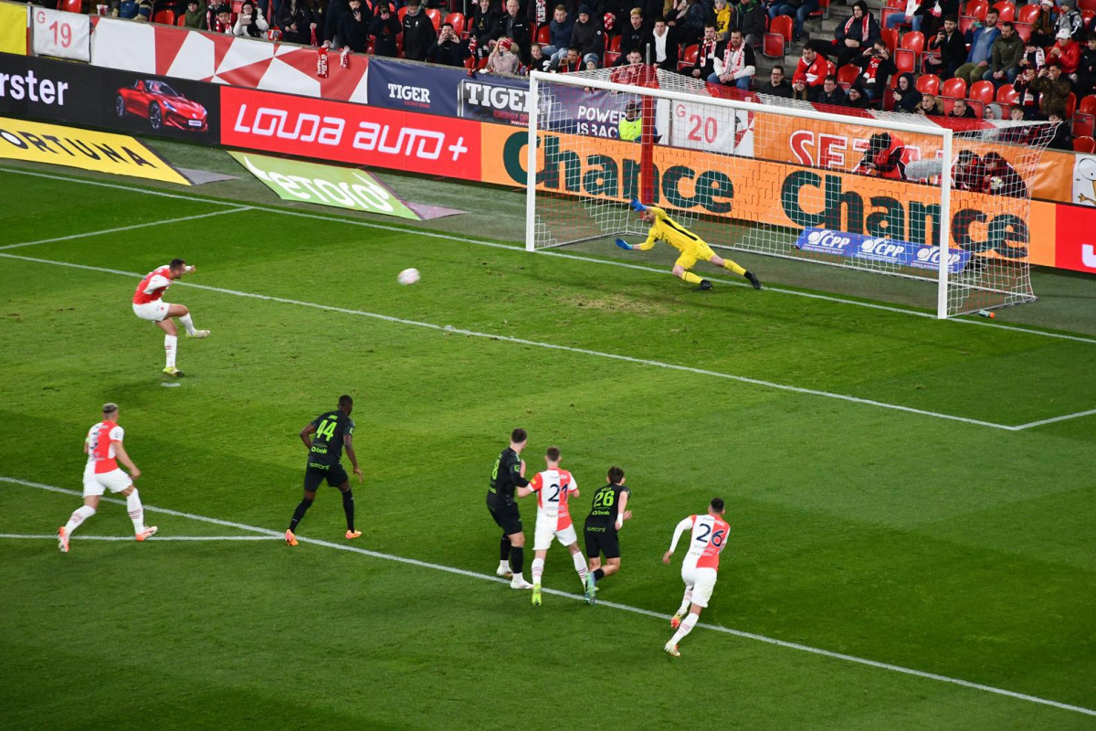 Tomáš Chorý ve své kariéře proměnil jedenáct jedenáctek! Naposled při Slavia - Jablonec 3:0